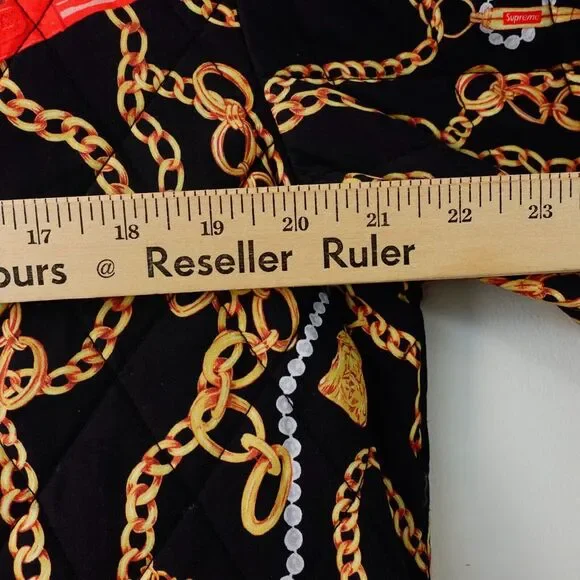 SUPREME Jacket Medium Black Gold Chain Quilted Reverse‎ Streetwear Y2K Logo NWT